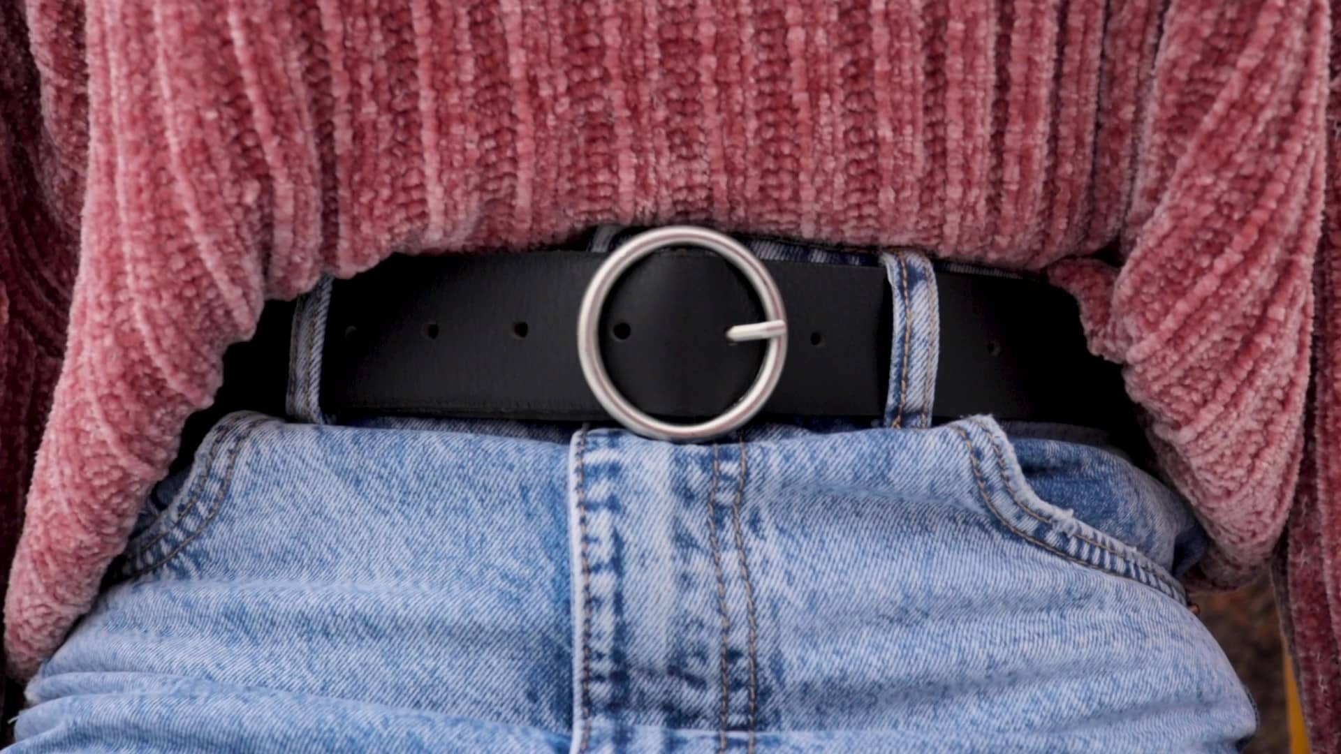 Sempre - Black Vachetta Leather Waist Belt with Circular Buckle - Image 5