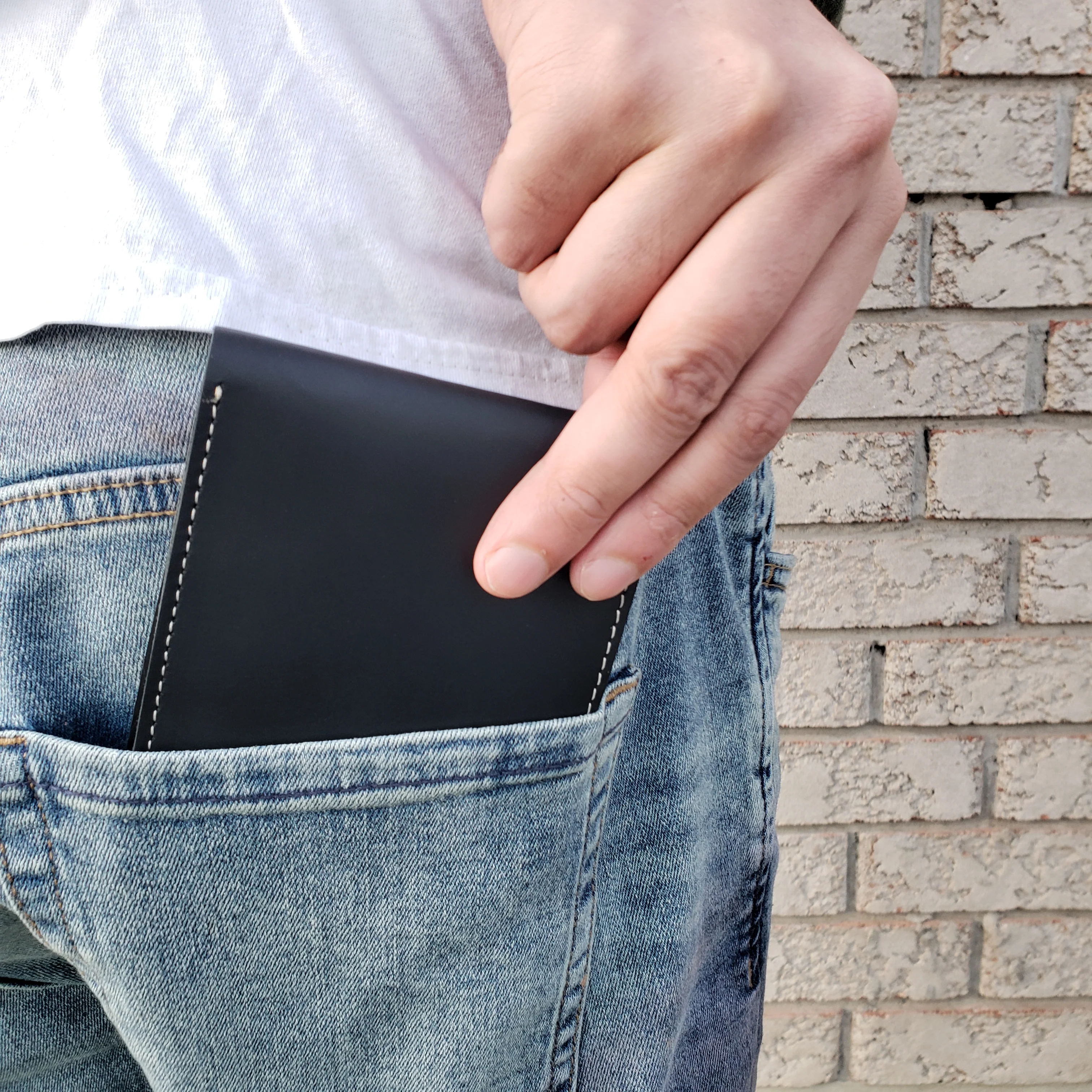 Black Full Grain Leather Wallet with Coin Pouch - Made in Canada - Image 3