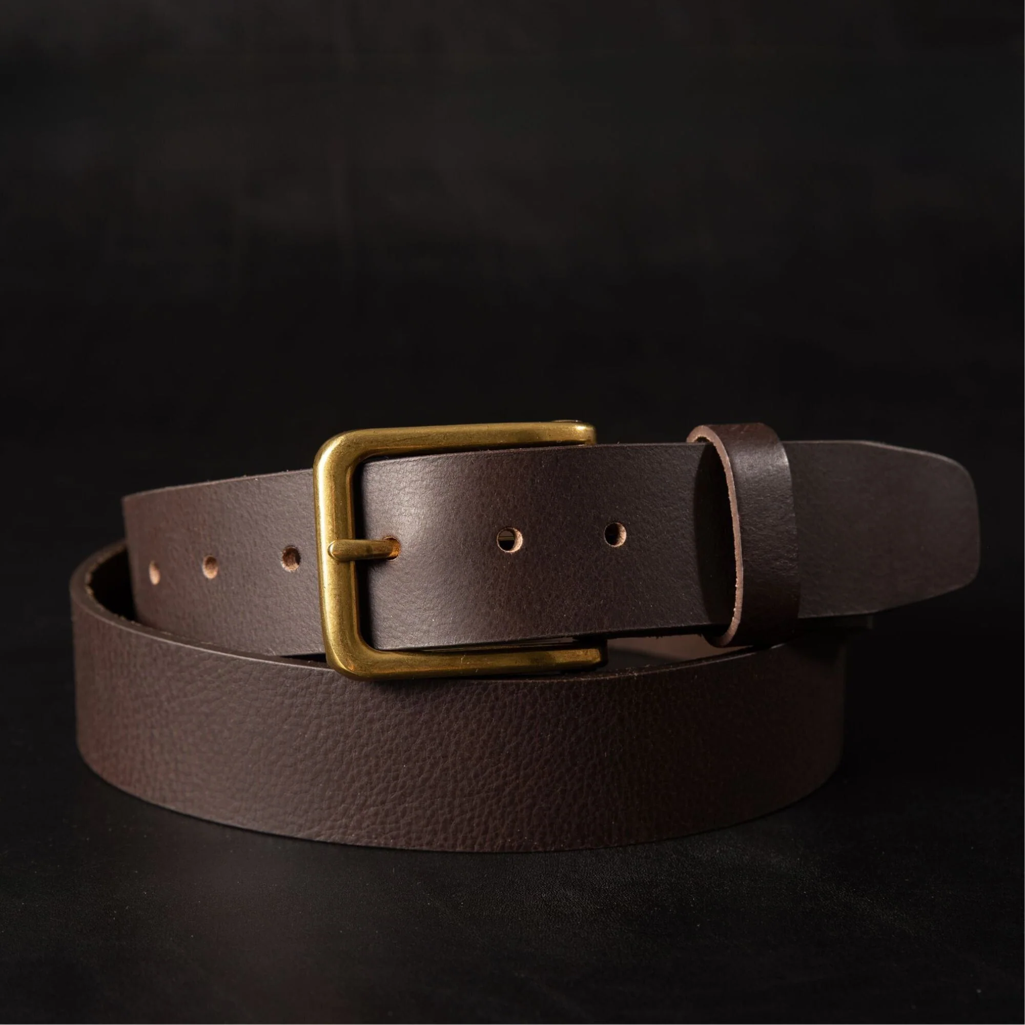 Elara- Black Leather Belt with Gold Rectangular Buckle - Made in Canada - Image 4