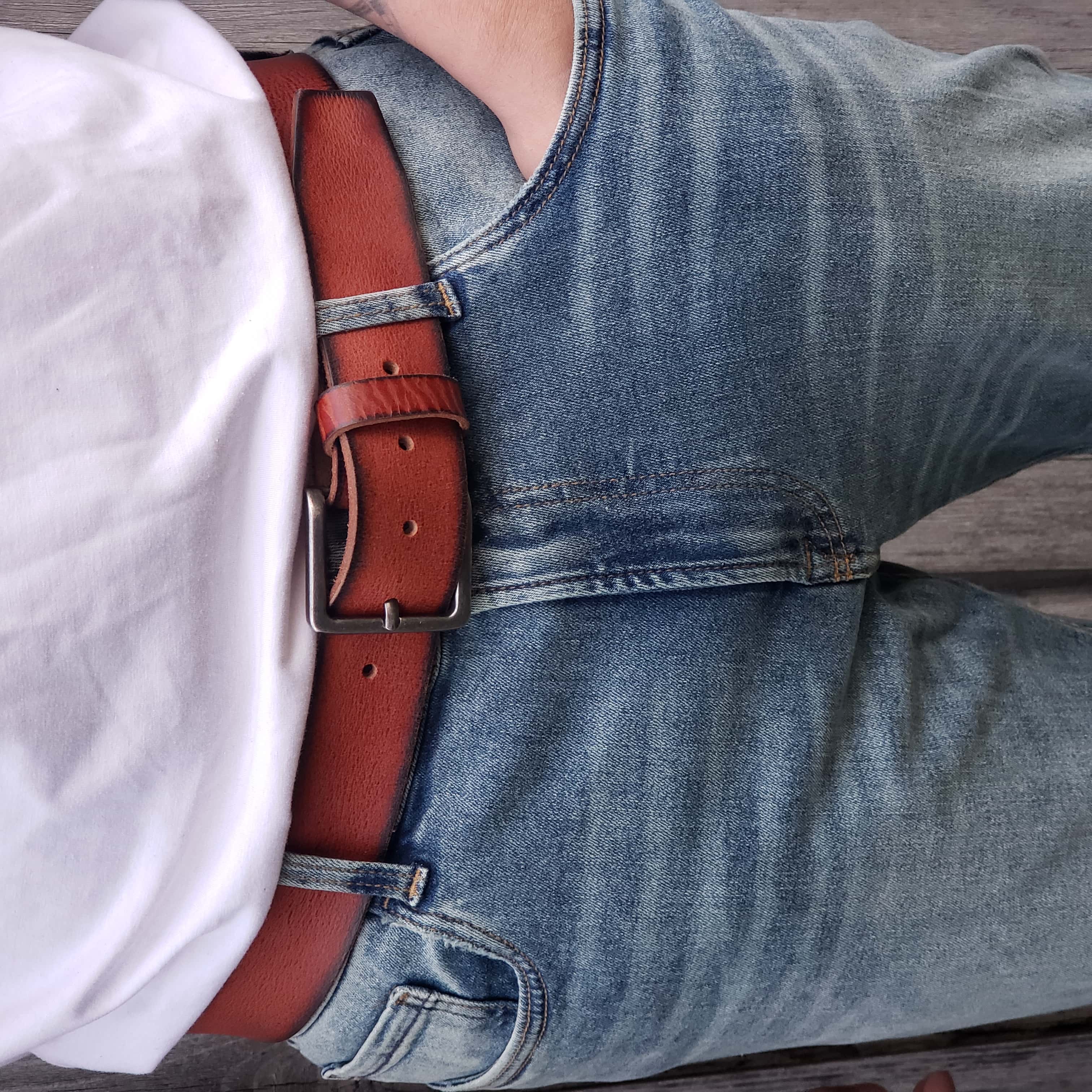 The Mountain Belt - Grey Leather Belt with Charred Edges - Image 7