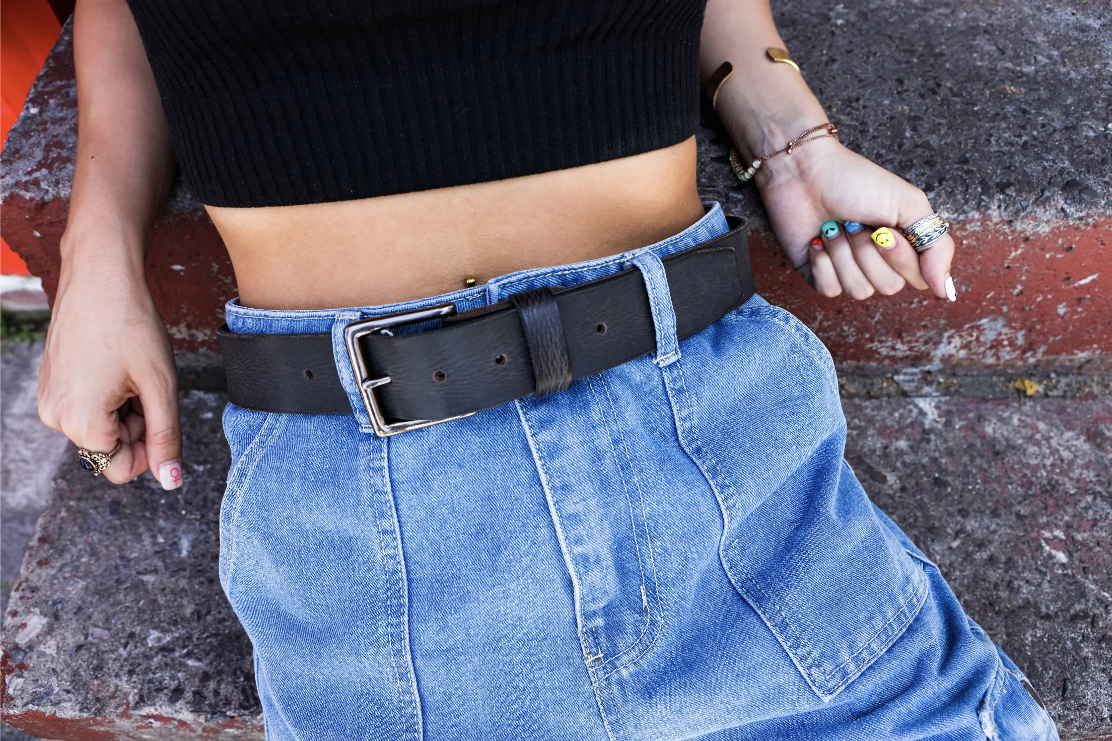 The Canyon Belt - Tan Women's Leather Belt with Charred Edges - Image 6