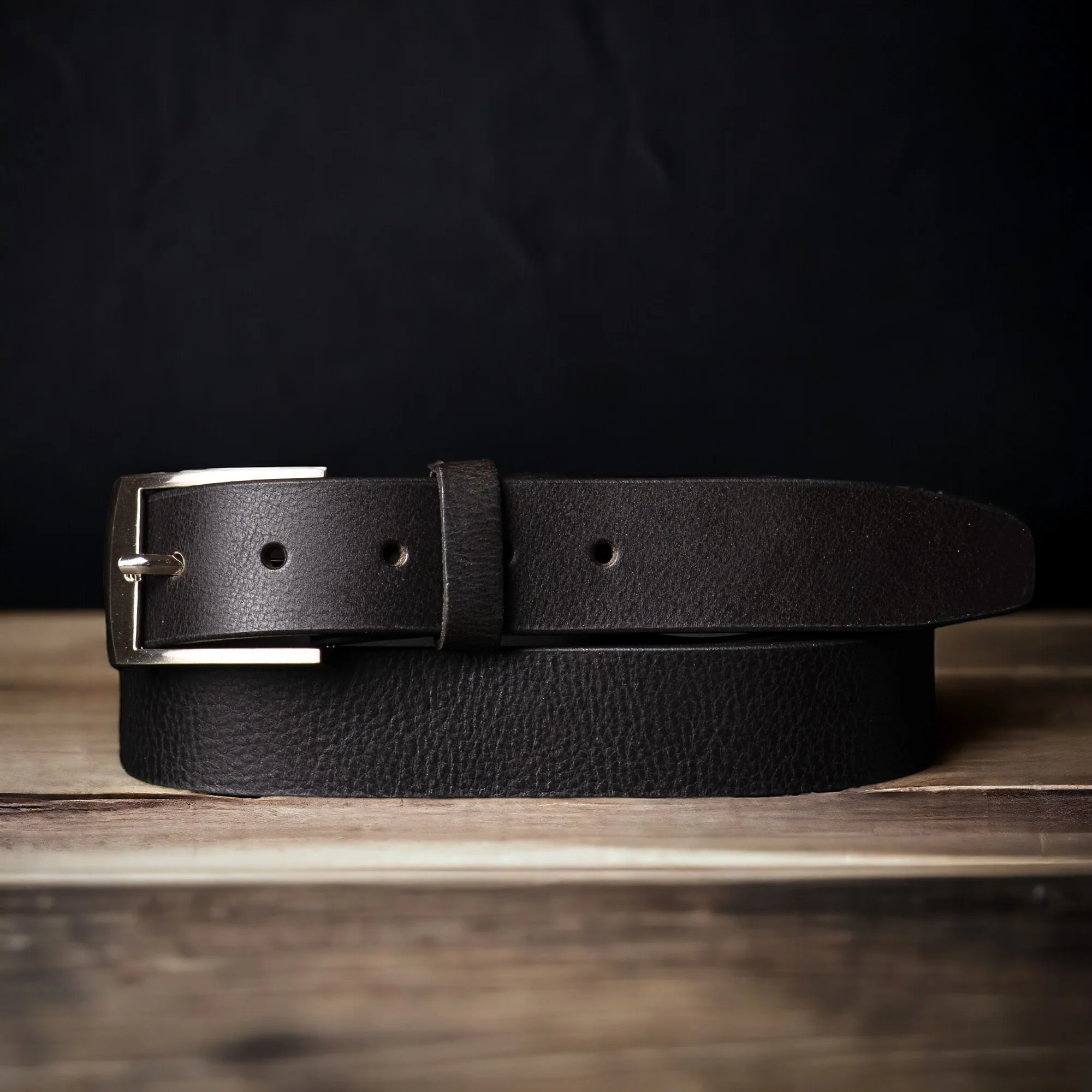 The Crest Belt - Slim Black 30mm 100% Full-Grain Leather Belt - Image 3