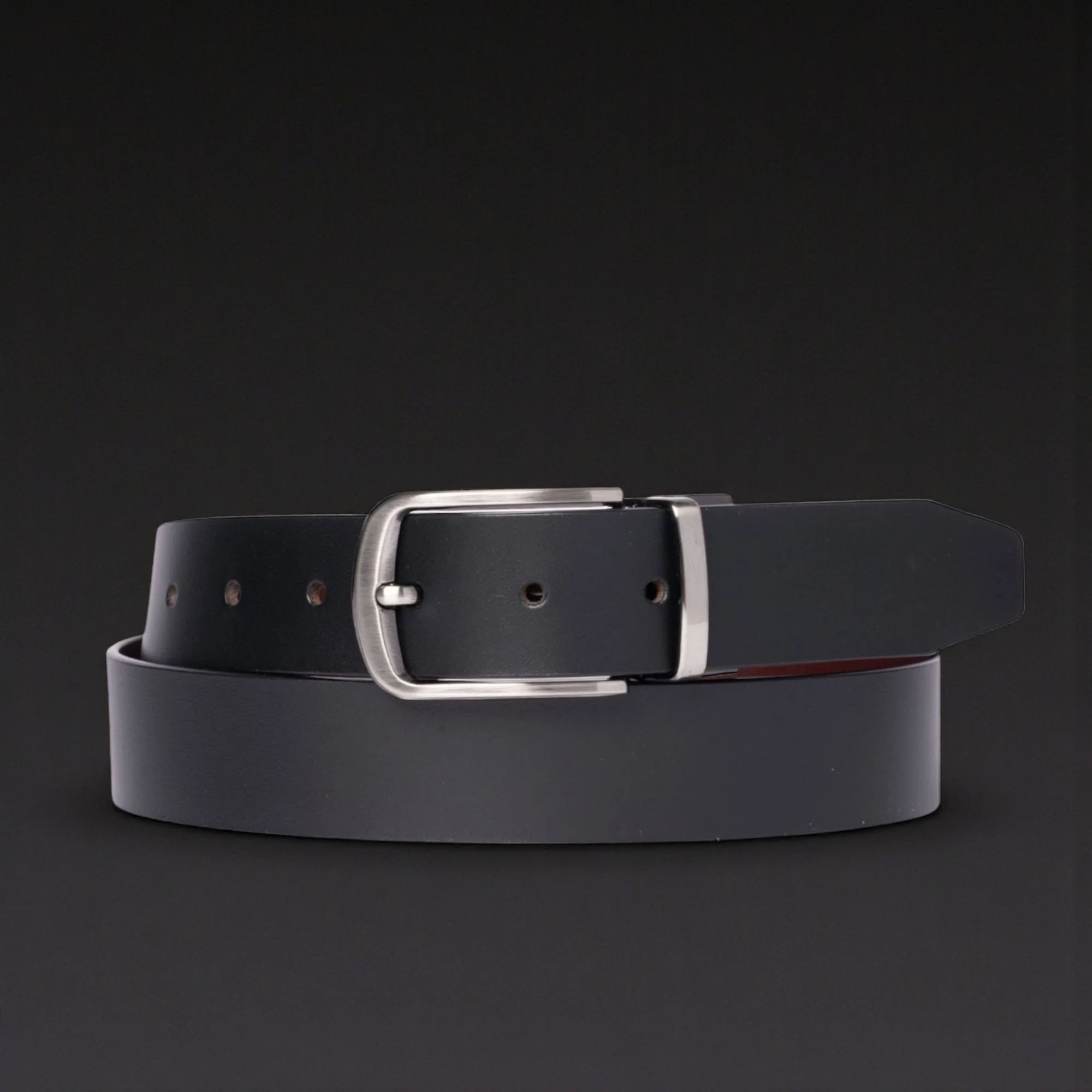 The Harvey Dent Belt - One Piece Reversible Black/Burgandy 100% Real Leather Belt - Image 3