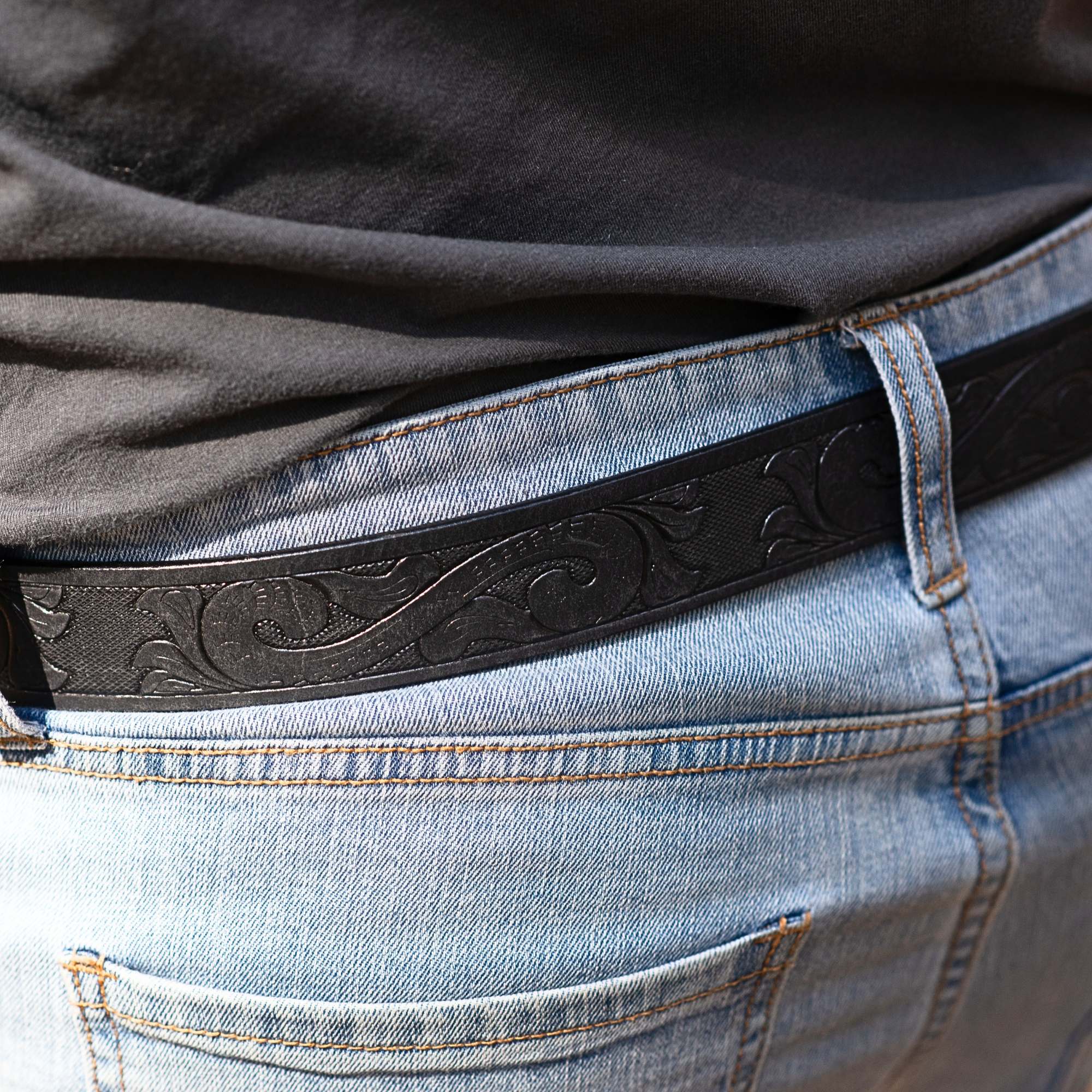 Western Black Hand-tooled Full-Grain Leather Belt - Image 4
